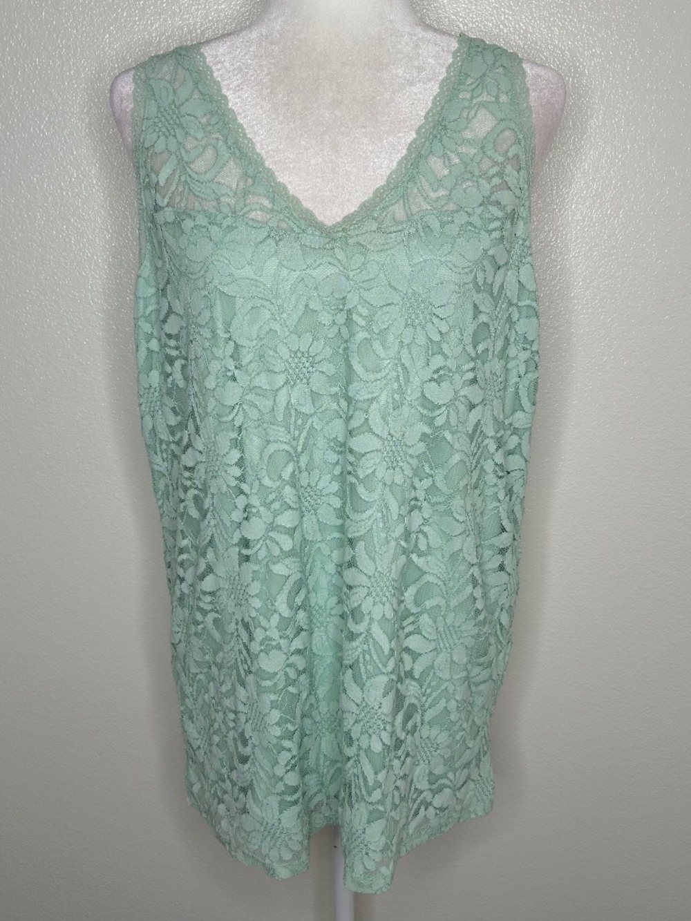 Torrid Womens Mint Green Lace V-Neck Stretch Tank Top Plus Size 2/2X